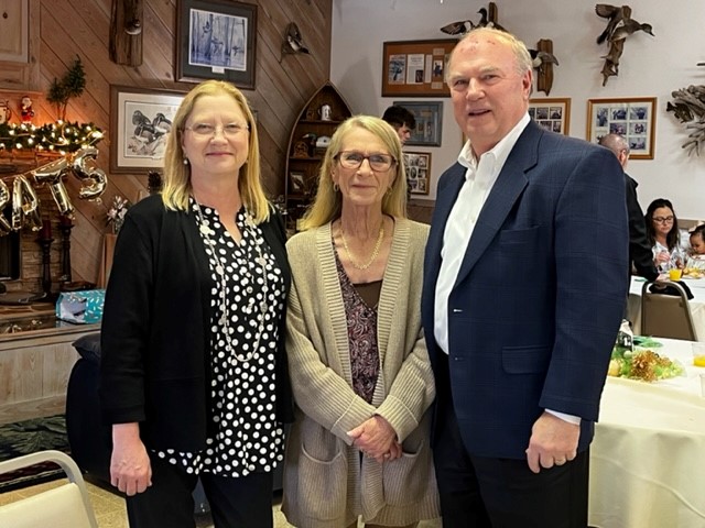 Group photo of new Treutlen County Administrator Jane Martin, former Administrator Johnnie Brooks, and CHSGa President/ CEO Ronnie Rollins